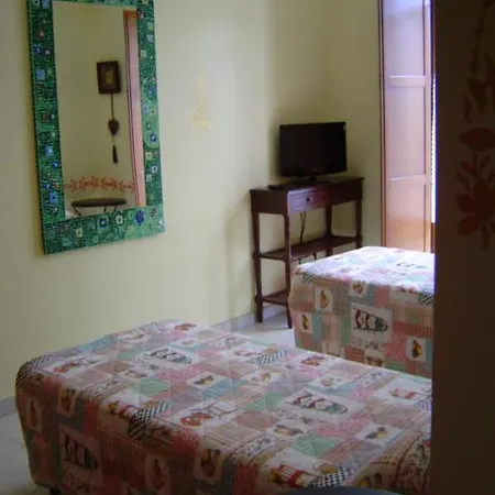 Le Pratoline Bed & Breakfast